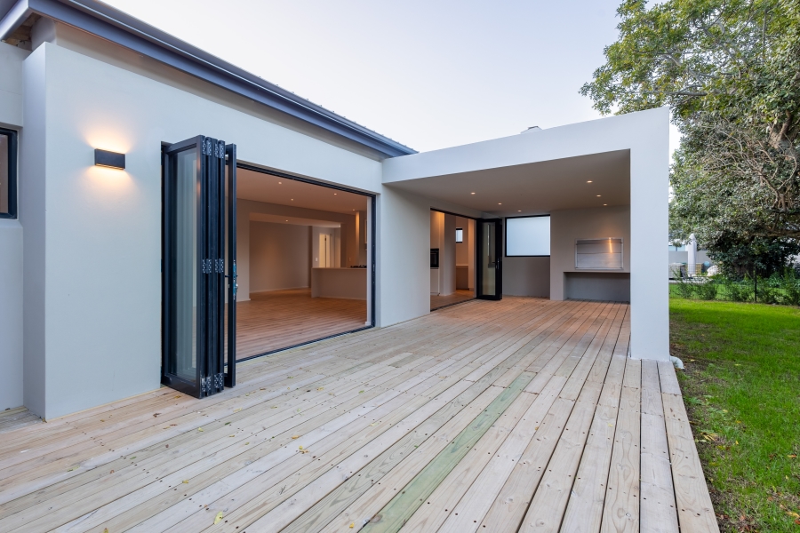 To Let 3 Bedroom Property for Rent in Twin Rivers Western Cape